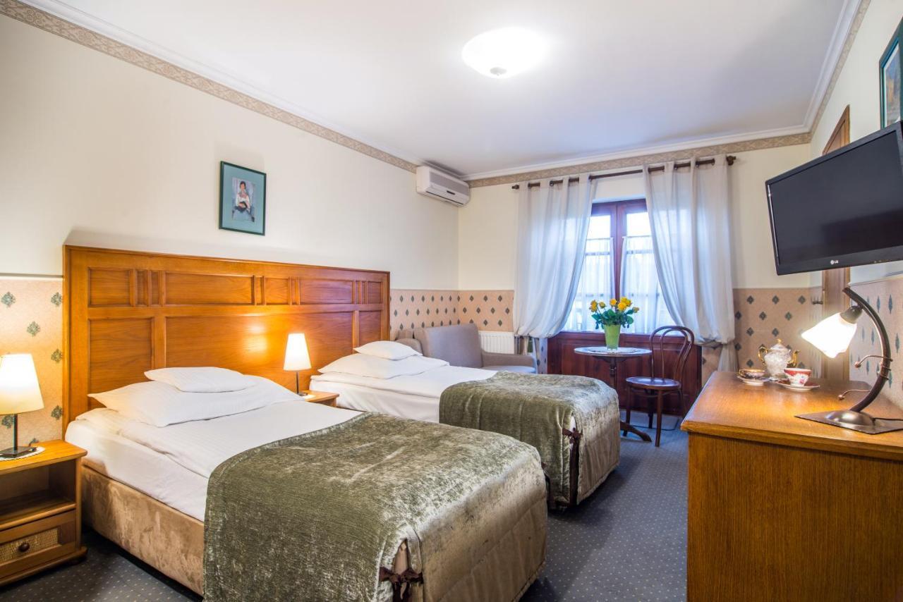 Hotel Dwa Księżyce Kazimierz Dolny Zewnętrze zdjęcie